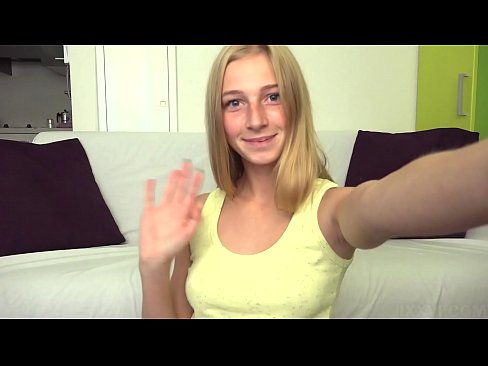 ❤️ Amikor unatkozom, lustán maszturbálom a rózsaszín puncimat... Kemény pornó at hu.com-pornzog.ru